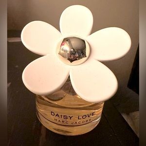 Daisy Love Marc Jacob’s